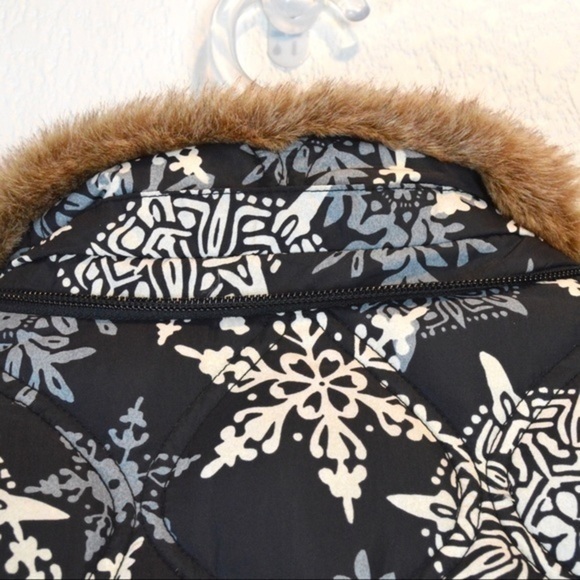 Eddie Bauer Goose Down Snowflake‎ Print Faux Fur Winter Jacket, Small - Picture 12 of 13